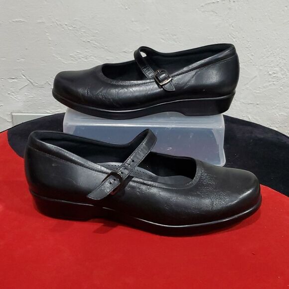SAS Maria Mary Jane Shoes in Black Size 11 WW or Double Wide - Picture 2 of 13